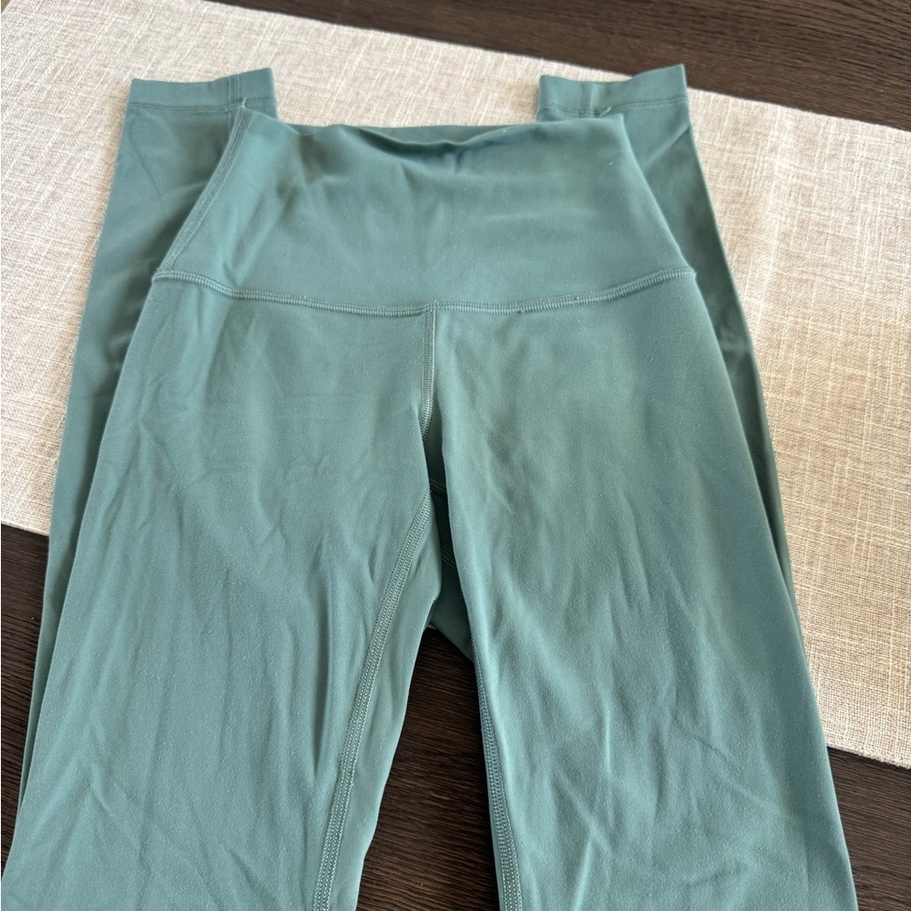 Lululemon align leggings inseam:2.5,size:0,crater blue, good condition worn once